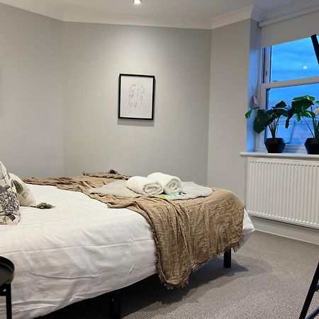 Beautiful Apartment In Camden Town ลอนดอน ภายนอก รูปภาพ