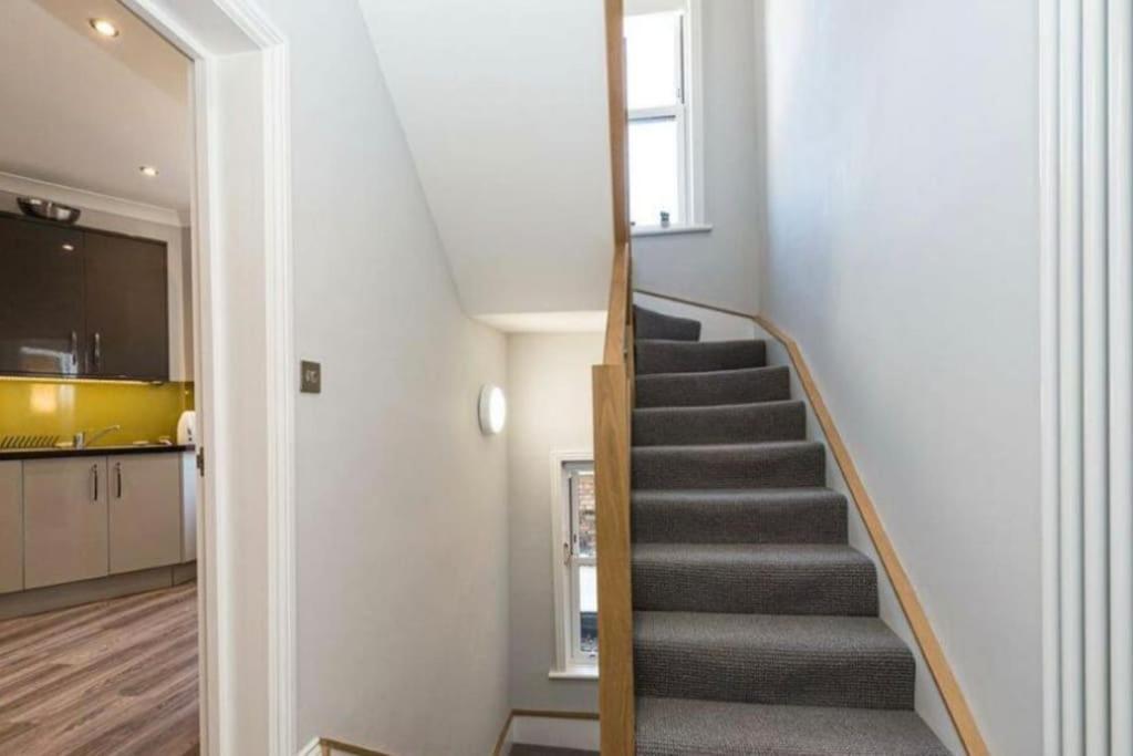 Beautiful Apartment In Camden Town ลอนดอน ภายนอก รูปภาพ